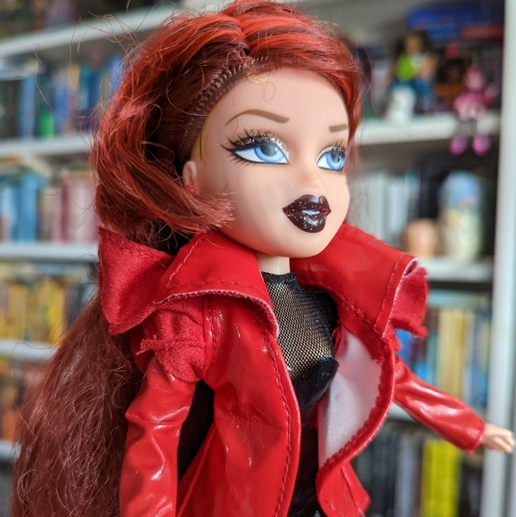 Style Starz Chloe - Picture 2 of 7